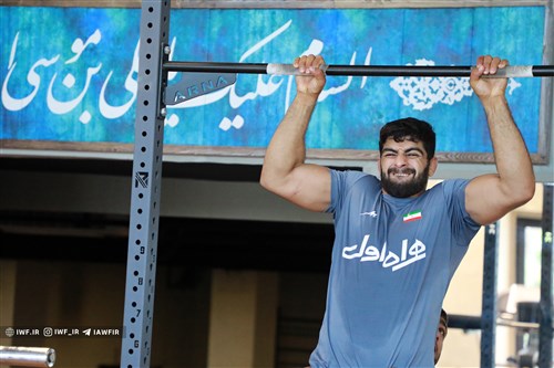 تمرین بدنسازی و وزنه تیم ملی کشتی فرنگی بزرگسالان (گزارش تصویری)
